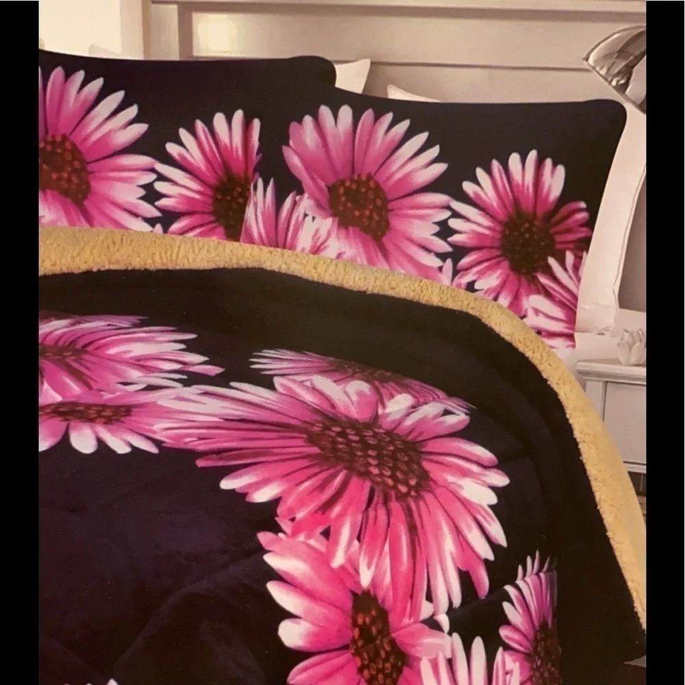 NEW! King Size Ultra Soft Plush 3 PC Blanket Set